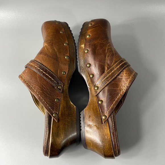 Frye Clara O Ring Wooden Clogs Distressed Leather Cognac, Women's Size 8.5M - Picture 9 of 12